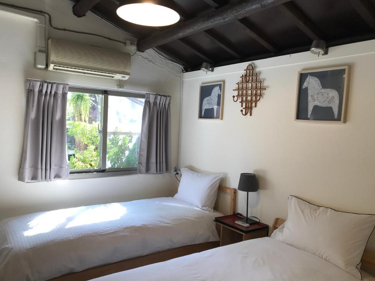 Apartament Naval Bureaucracy Kaohsiung Zewnętrze zdjęcie
