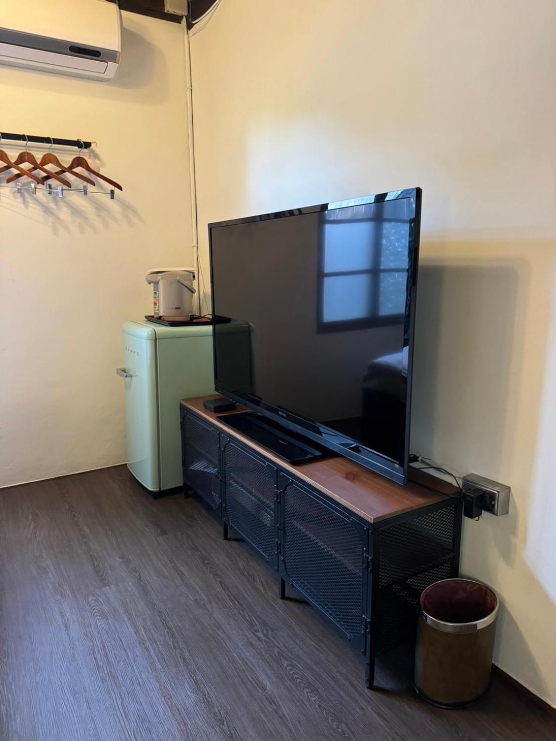 Apartament Naval Bureaucracy Kaohsiung Zewnętrze zdjęcie