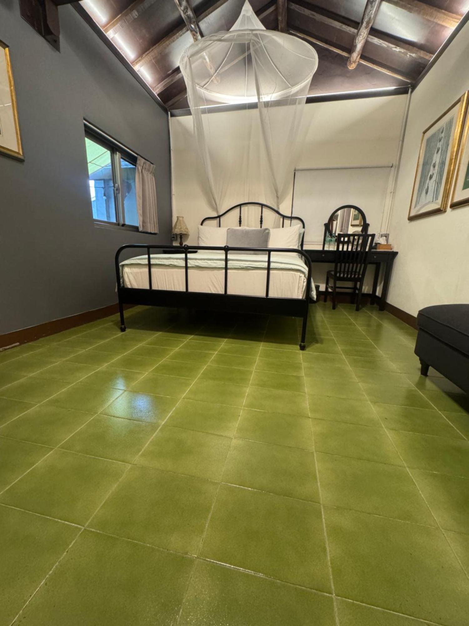 Apartament Naval Bureaucracy Kaohsiung Zewnętrze zdjęcie